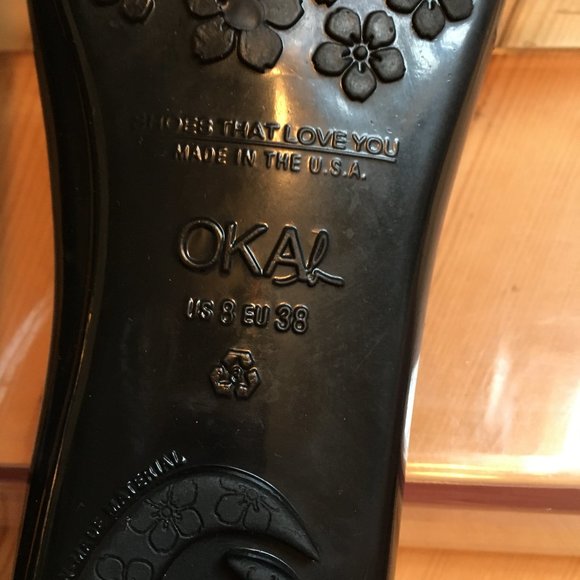 OKA B Black Shiny Patent Rubber Ballet Flats - Picture 9 of 9